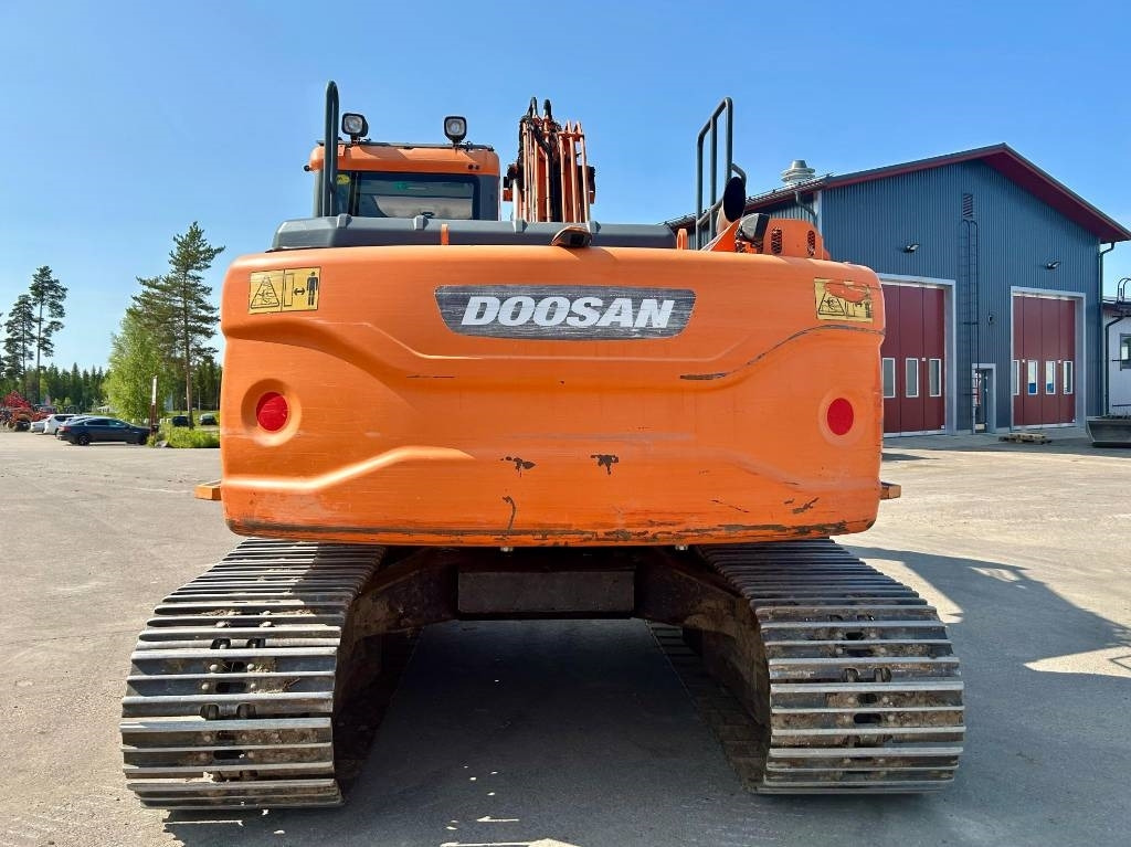 Doosan DX160LC-3 KALLISTAJA+PYÖRITTÄJÄ - Гусеничный экскаватор: фото 4 Doosan DX160LC-3 KALLISTAJA+PYÖRITTÄJÄ - Гусеничный экскаватор: фото 4