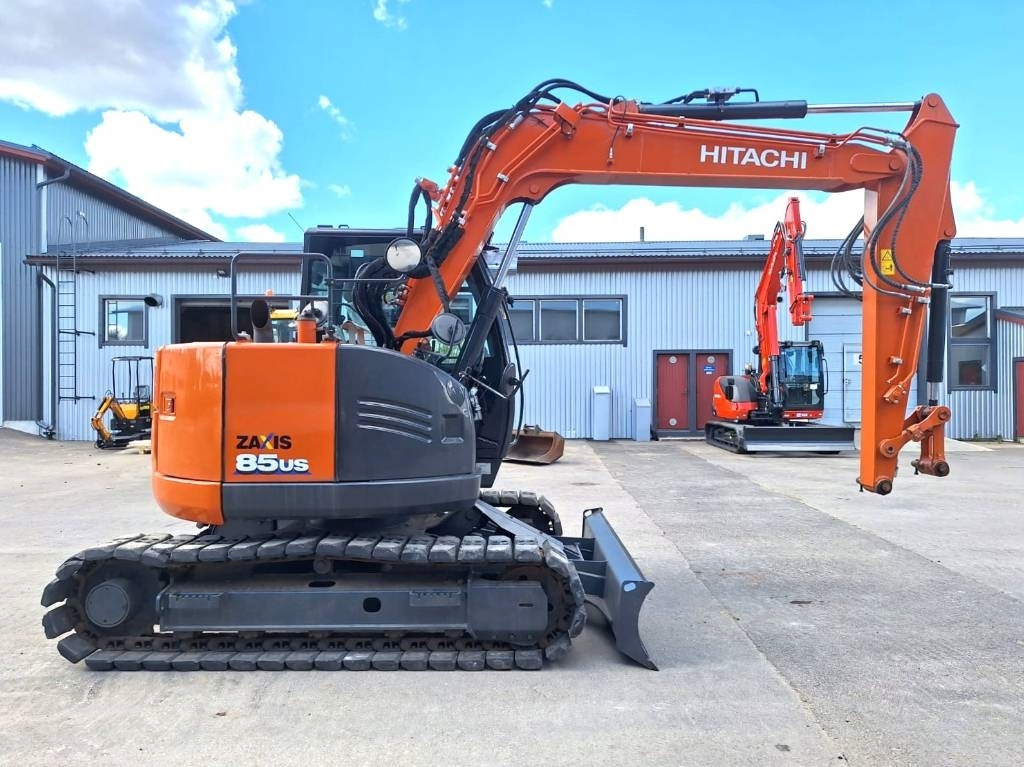 Hitachi ZX85US-6 KUIN UUSI - Мини-экскаватор: фото 5 Hitachi ZX85US-6 KUIN UUSI - Мини-экскаватор: фото 5