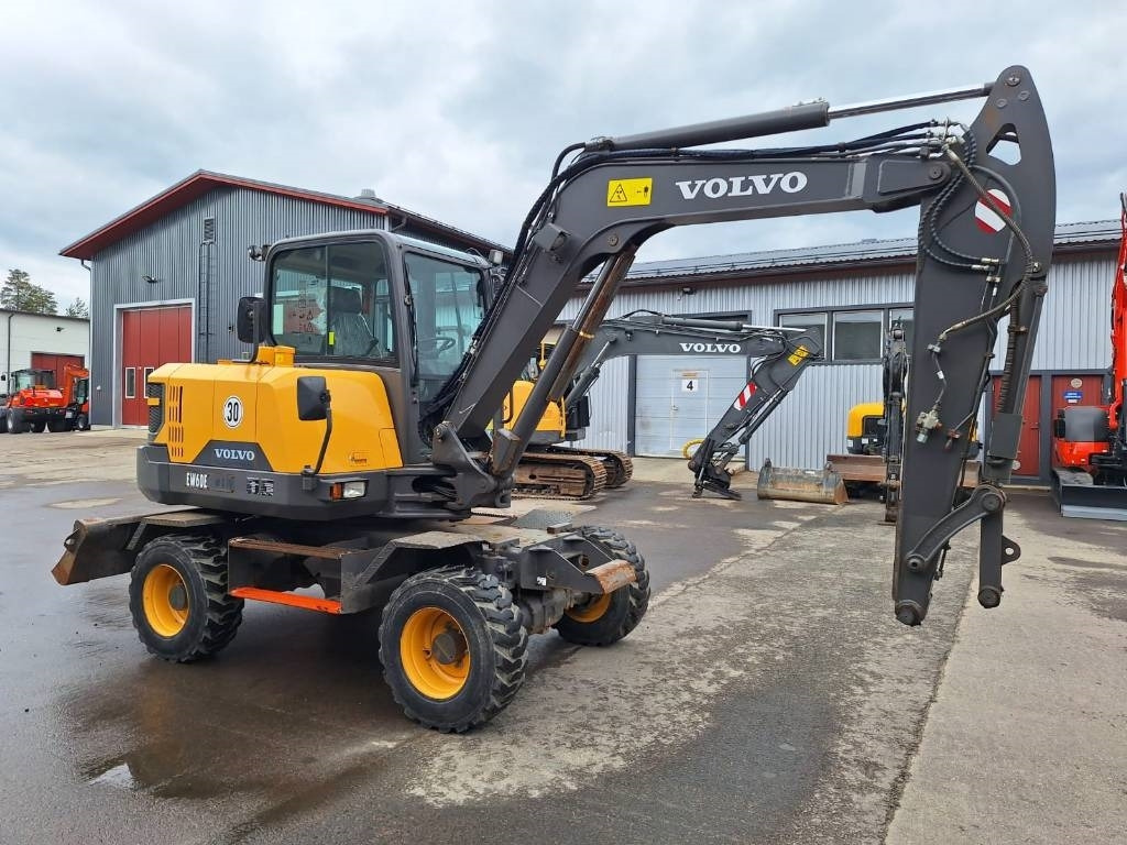 Volvo EW60E VÄHÄN AJETTU  - Колёсный экскаватор: фото 5 Volvo EW60E VÄHÄN AJETTU  - Колёсный экскаватор: фото 5