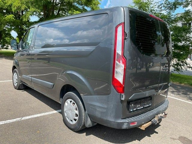 Ford Transit Custom 2.2TDCI. Klima. Navi. Kamera. CC. - Легковой фургон: фото 3 Ford Transit Custom 2.2TDCI. Klima. Navi. Kamera. CC. - Легковой фургон: фото 3