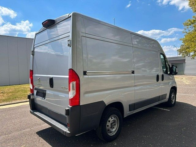 Peugeot Boxer 2.0HDI. Klima. Kamera. Tempomat. - Цельнометаллический фургон: фото 4 Peugeot Boxer 2.0HDI. Klima. Kamera. Tempomat. - Цельнометаллический фургон: фото 4