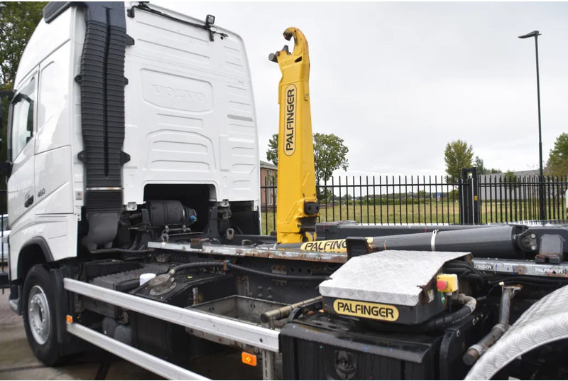 Volvo FH 460 Globe 6x2*4 - HOOKLIFT - 740 TKM - PARK. AIRCO - WHEELBASE: 480 CM - TOP CONDITION - - Крюковой мультилифт: фото 4 Volvo FH 460 Globe 6x2*4 - HOOKLIFT - 740 TKM - PARK. AIRCO - WHEELBASE: 480 CM - TOP CONDITION - - Крюковой мультилифт: фото 4