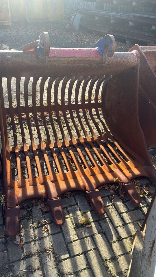 Liebherr Volvo Komatsu Volvo 460 Liebherr R944 R952 R974 KOMATSU PC1250 - Ковш для экскаватора для Гусеничных экскаваторов: фото 2 Liebherr Volvo Komatsu Volvo 460 Liebherr R944 R952 R974 KOMATSU PC1250 - Ковш для экскаватора для Гусеничных экскаваторов: фото 2