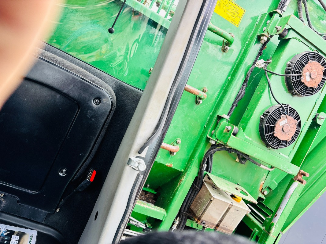 Комбайн POUCHAIN PAP 475: фото 32 Комбайн POUCHAIN PAP 475: фото 32