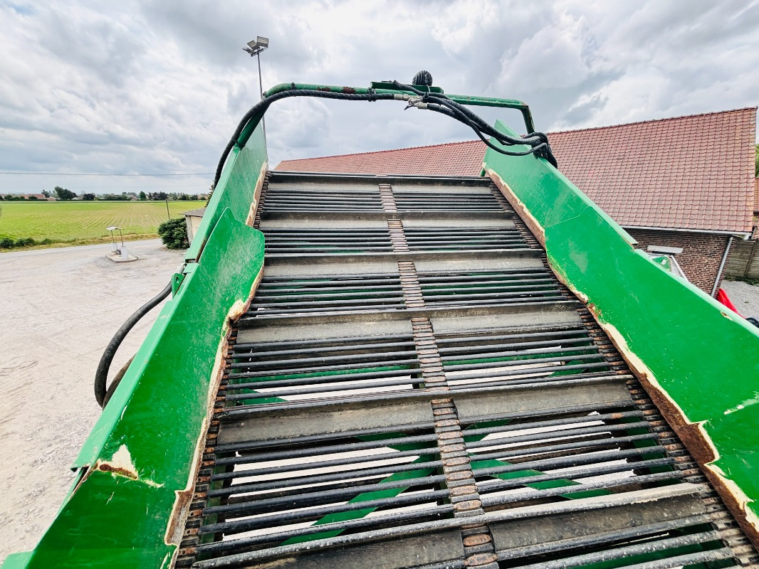 Комбайн POUCHAIN PAP 475: фото 30 Комбайн POUCHAIN PAP 475: фото 30