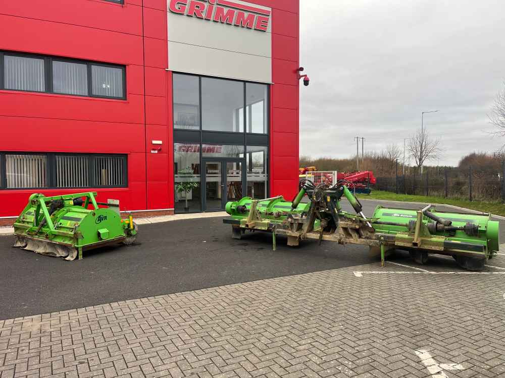 AVR RAFALE - Комбайн: фото 3 AVR RAFALE - Комбайн: фото 3