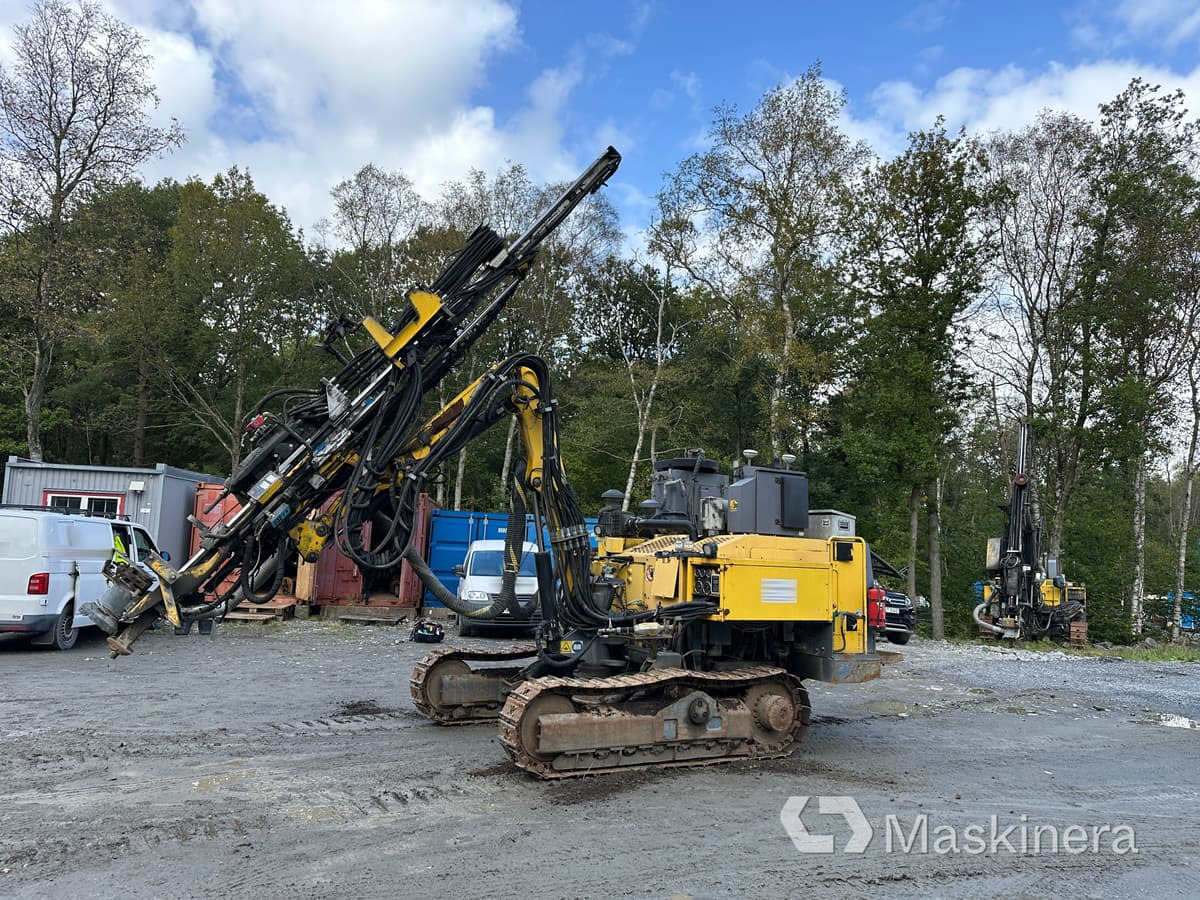 Borrvagn Atlas Copco Flexi ROC T30R-03 - Буровая машина: фото 3 Borrvagn Atlas Copco Flexi ROC T30R-03 - Буровая машина: фото 3