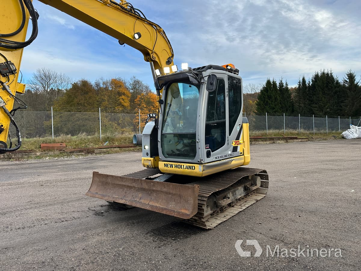 Grävmaskin New Holland Kobelco E70BSR-2 - Гусеничный экскаватор: фото 4 Grävmaskin New Holland Kobelco E70BSR-2 - Гусеничный экскаватор: фото 4