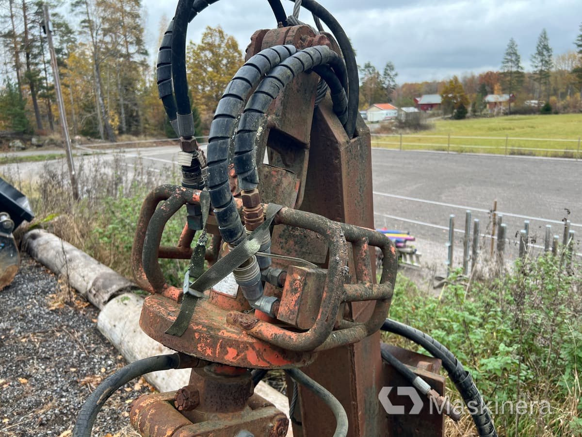 HIAB gripskopa med rotator B27-fäste - Грейферный ковш: фото 5 HIAB gripskopa med rotator B27-fäste - Грейферный ковш: фото 5