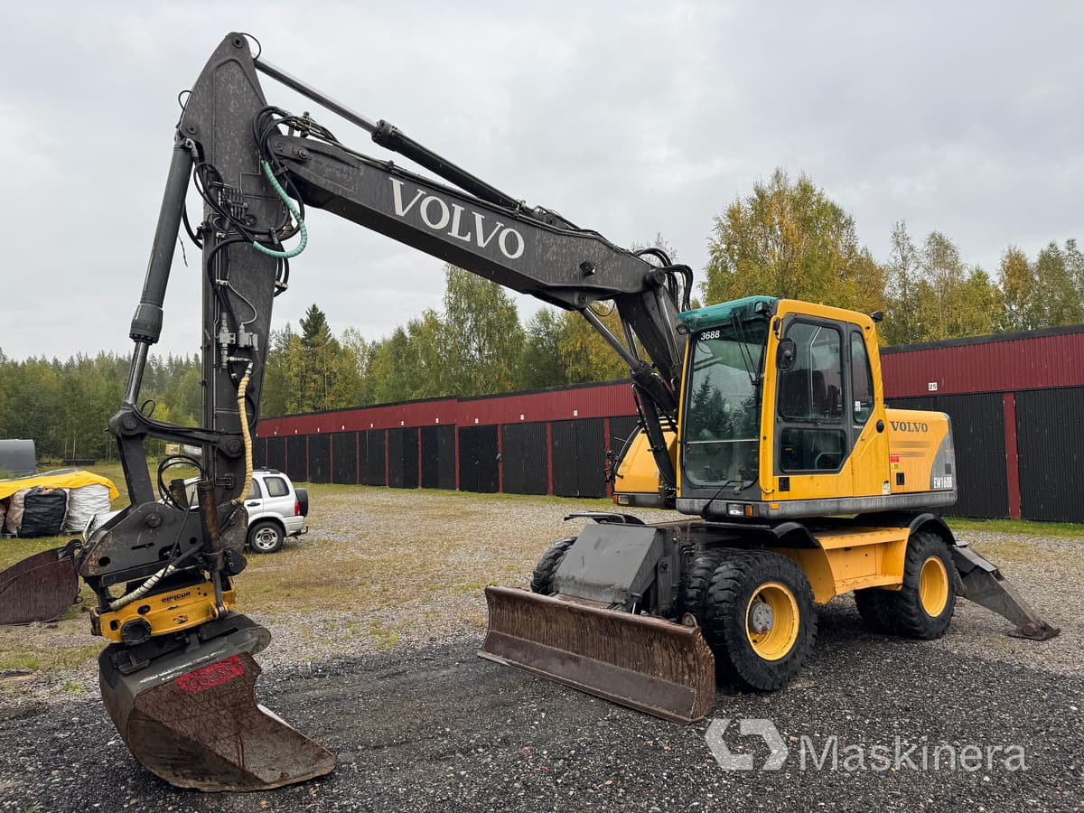 Hjulgrävare Volvo EW160B med tillbehör - Гусеничный экскаватор: фото 1 Hjulgrävare Volvo EW160B med tillbehör - Гусеничный экскаватор: фото 1