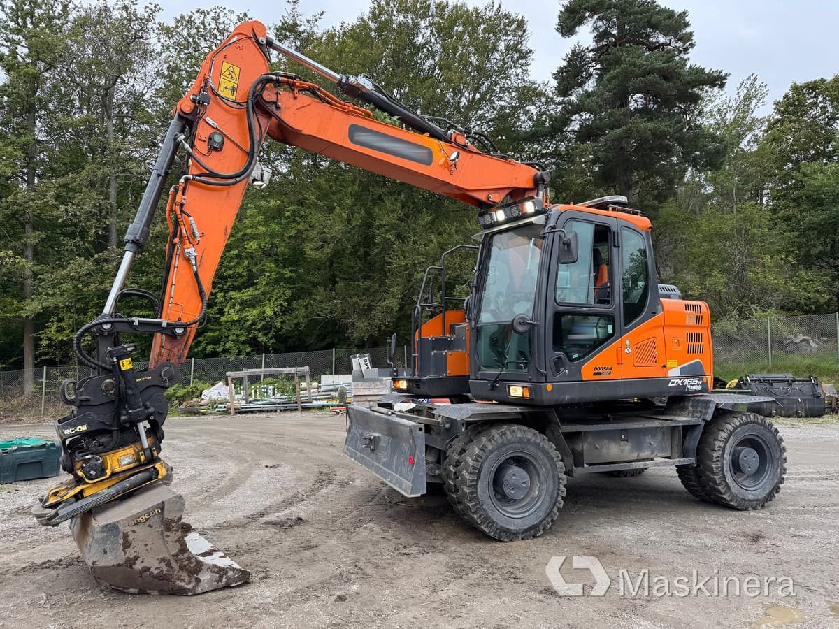 Hjulgrävare Doosan DX165 W-5 - Гусеничный экскаватор: фото 1 Hjulgrävare Doosan DX165 W-5 - Гусеничный экскаватор: фото 1