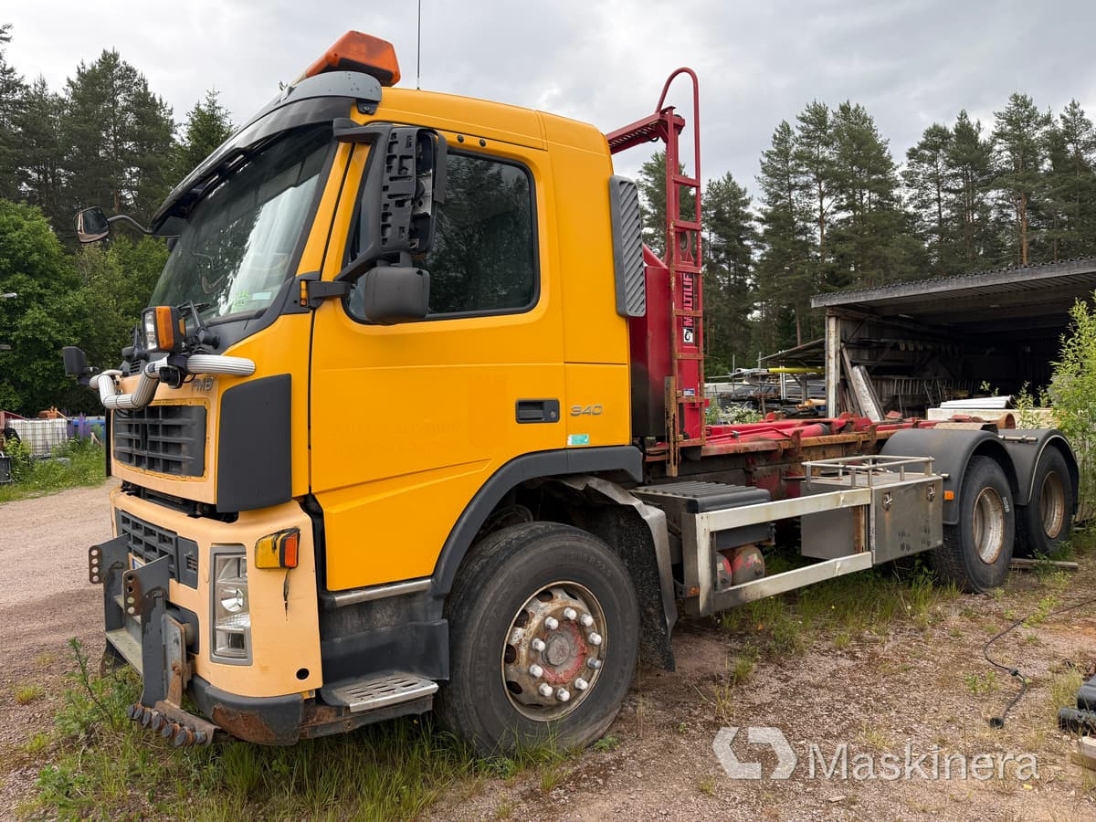 Lastväxlare Volvo FM9 6*2 (Rep.objekt) - Крюковой мультилифт: фото 1 Lastväxlare Volvo FM9 6*2 (Rep.objekt) - Крюковой мультилифт: фото 1
