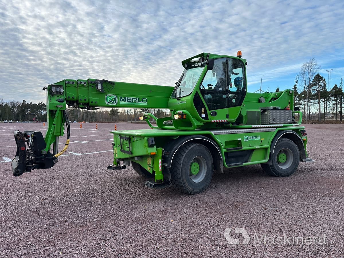 Merlo Roto 60.24 MCSS Teleskoplastare Merlo Roto 60.24 - Телескопический погрузчик: фото 1 Merlo Roto 60.24 MCSS Teleskoplastare Merlo Roto 60.24 - Телескопический погрузчик: фото 1