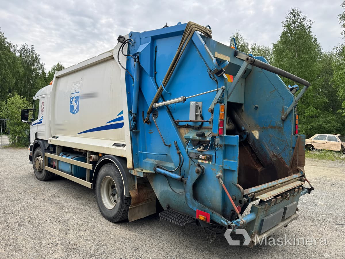 Scania P94DB 4X2 NA 230 Sopbil Scania P94DB 4X2 Baklastare - Мусоровоз: фото 3 Scania P94DB 4X2 NA 230 Sopbil Scania P94DB 4X2 Baklastare - Мусоровоз: фото 3