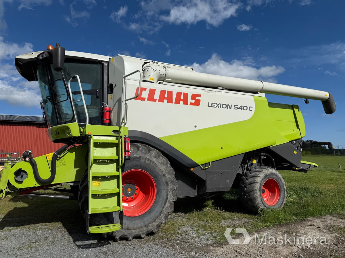 Skördetröska Claas Lexion 540C - Зерноуборочный комбайн: фото 2 Skördetröska Claas Lexion 540C - Зерноуборочный комбайн: фото 2
