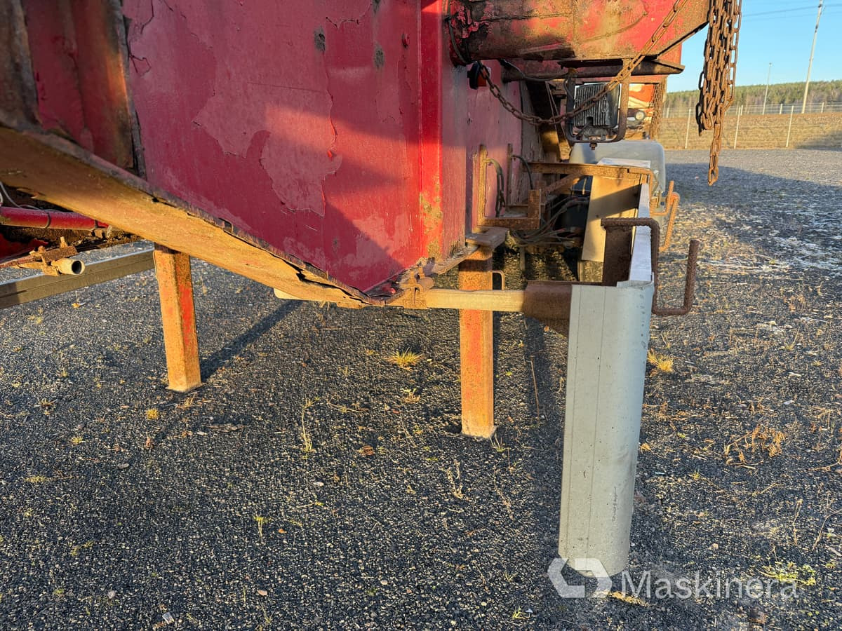 Полуприцеп лесовоз Timmerlink Parator CV 17-24 (Rep.objekt): фото 20 Полуприцеп лесовоз Timmerlink Parator CV 17-24 (Rep.objekt): фото 20