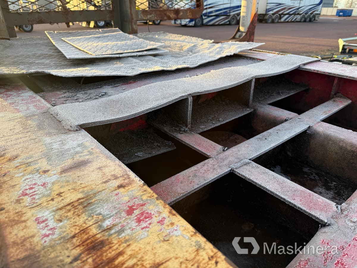 Полуприцеп лесовоз Timmerlink Parator CV 17-24 (Rep.objekt): фото 18 Полуприцеп лесовоз Timmerlink Parator CV 17-24 (Rep.objekt): фото 18