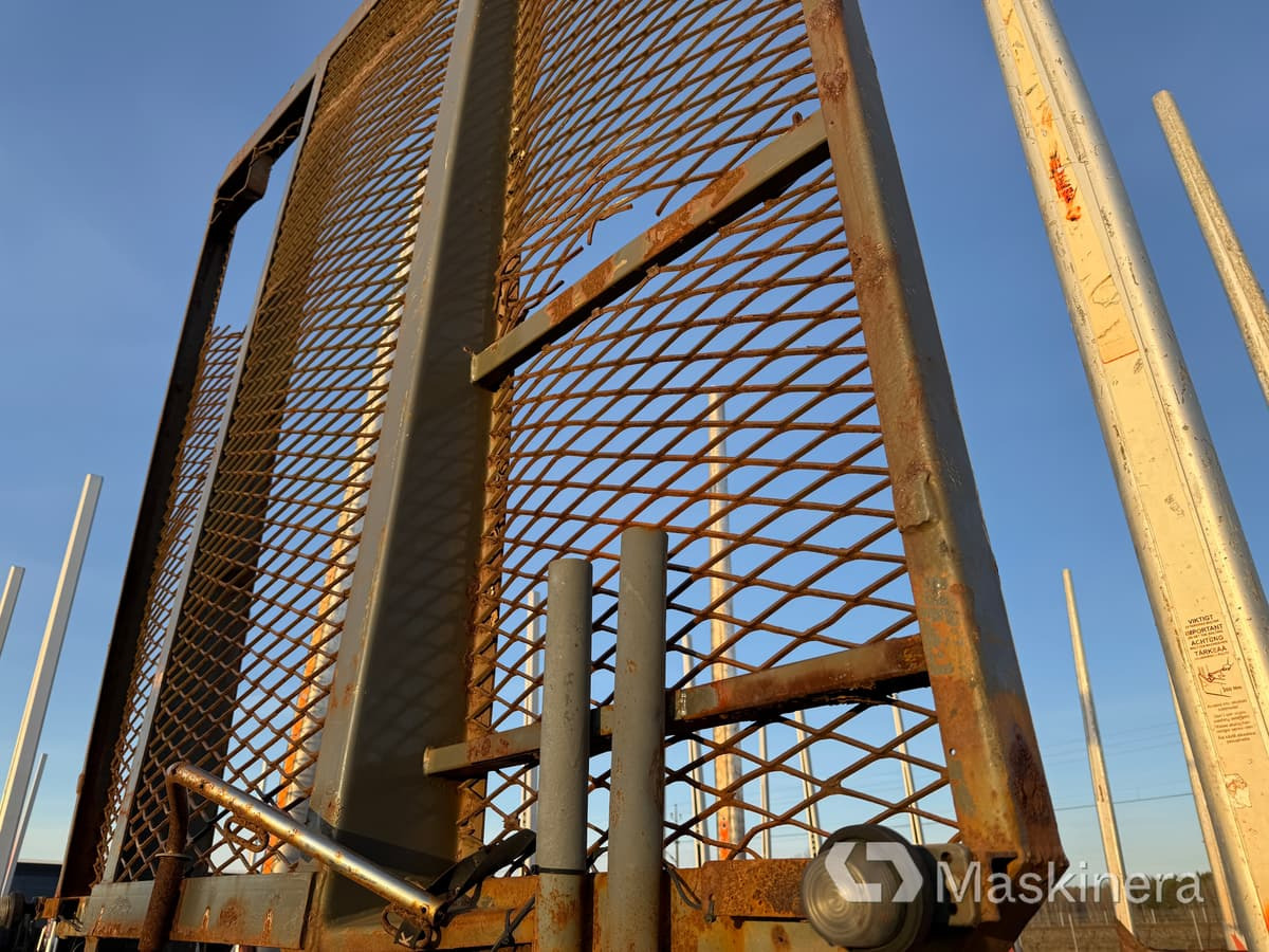 Полуприцеп лесовоз Timmerlink Parator CV 17-24 (Rep.objekt): фото 10 Полуприцеп лесовоз Timmerlink Parator CV 17-24 (Rep.objekt): фото 10