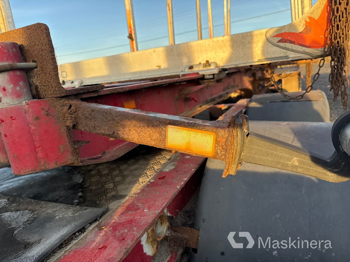 Полуприцеп лесовоз Timmerlink Parator CV 17-24 (Rep.objekt): фото 29 Полуприцеп лесовоз Timmerlink Parator CV 17-24 (Rep.objekt): фото 29