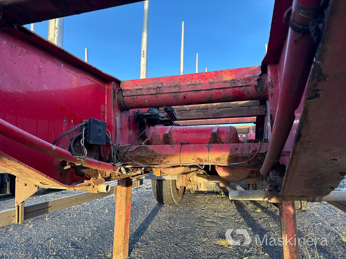 Полуприцеп лесовоз Timmerlink Parator CV 17-24 (Rep.objekt): фото 21 Полуприцеп лесовоз Timmerlink Parator CV 17-24 (Rep.objekt): фото 21