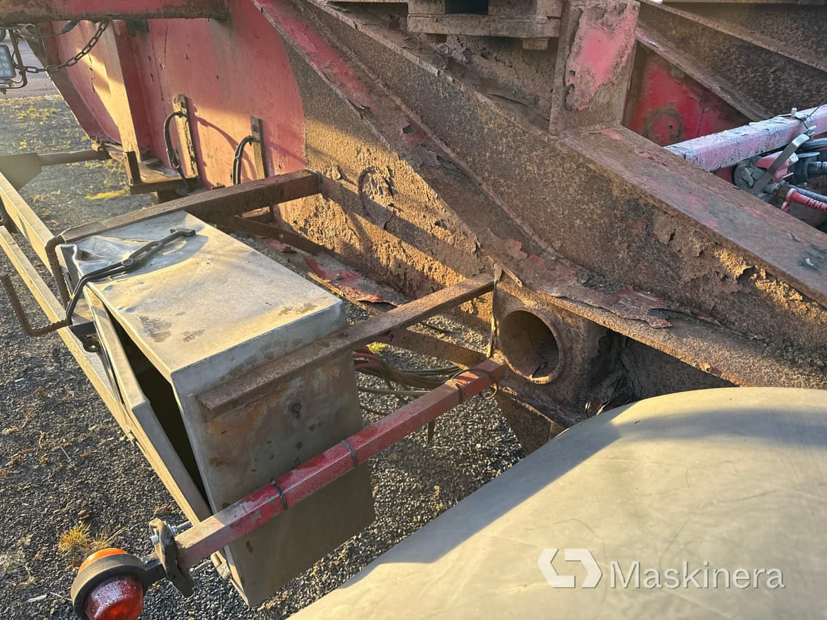 Полуприцеп лесовоз Timmerlink Parator CV 17-24 (Rep.objekt): фото 33 Полуприцеп лесовоз Timmerlink Parator CV 17-24 (Rep.objekt): фото 33