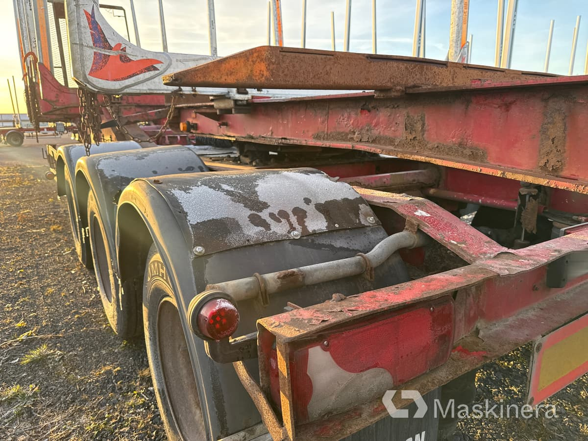 Полуприцеп лесовоз Timmerlink Parator CV 17-24 (Rep.objekt): фото 46 Полуприцеп лесовоз Timmerlink Parator CV 17-24 (Rep.objekt): фото 46