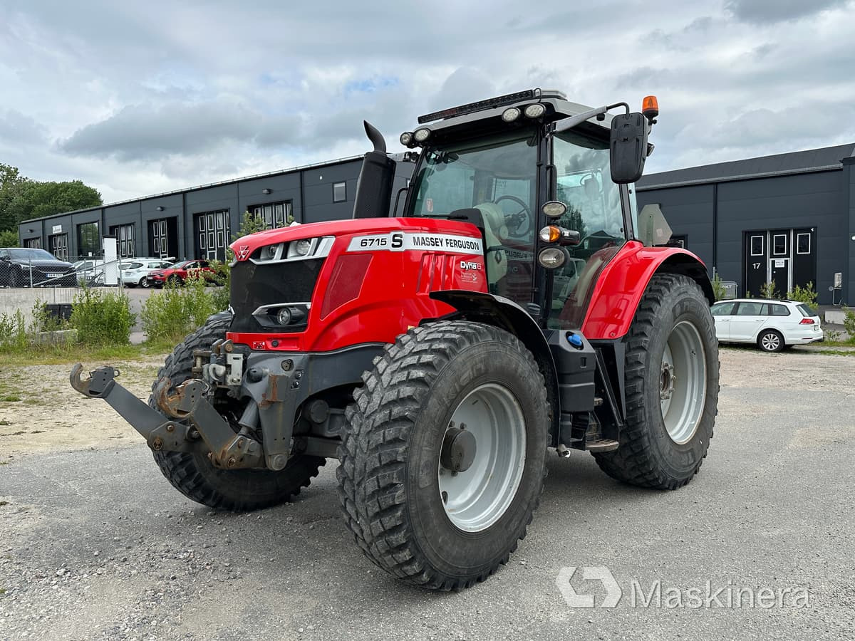 Traktor Massey Fergusson MF 6715 S + Bigab 10-14 G2 - Трактор: фото 1 Traktor Massey Fergusson MF 6715 S + Bigab 10-14 G2 - Трактор: фото 1