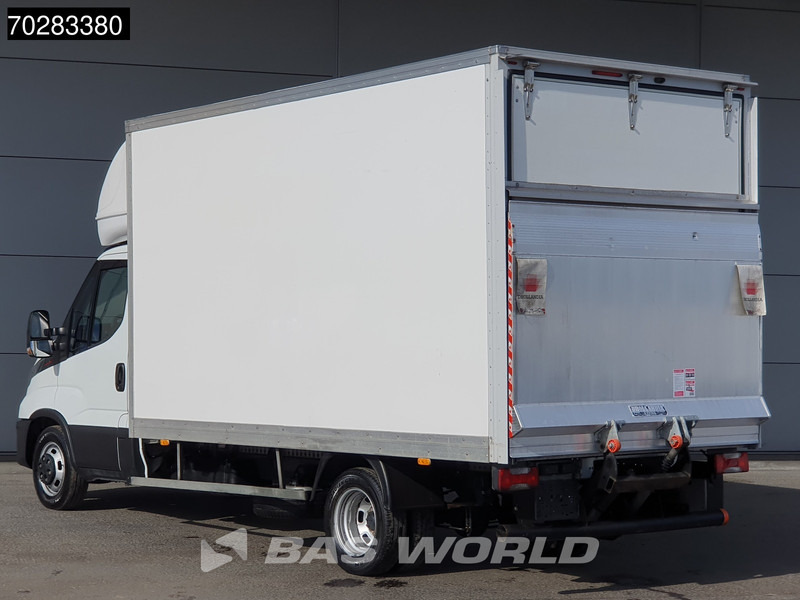 Iveco Daily 35C16 3.0L Laadklep Zijdeur Bakwagen Dubbellucht Airco Cruise Camera Euro6 Meubelbak Koffer 20m3 Airco Cruise control - Фургон с закрытым кузовом: фото 2 Iveco Daily 35C16 3.0L Laadklep Zijdeur Bakwagen Dubbellucht Airco Cruise Camera Euro6 Meubelbak Koffer 20m3 Airco Cruise control - Фургон с закрытым кузовом: фото 2