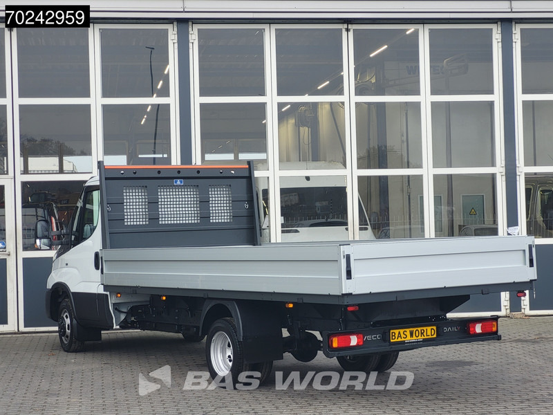 Iveco Daily 35C18 3.0L Automaat Nwe model 2025 Open laadbak Navi ACC LED 3,5T Trekvermogen Pritsche Pickup Airco - Малотоннажный бортовой грузовик: фото 2 Iveco Daily 35C18 3.0L Automaat Nwe model 2025 Open laadbak Navi ACC LED 3,5T Trekvermogen Pritsche Pickup Airco - Малотоннажный бортовой грузовик: фото 2