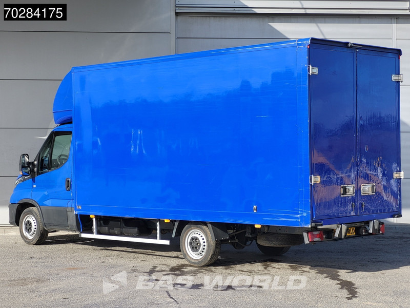 Iveco Daily 35S14 Automaat 488cm lang Bakwagen Achterdeuren Airco Cruise Camera Euro6 Meubelbak Koffer 23m3 Airco Cruise control - Фургон с закрытым кузовом: фото 2 Iveco Daily 35S14 Automaat 488cm lang Bakwagen Achterdeuren Airco Cruise Camera Euro6 Meubelbak Koffer 23m3 Airco Cruise control - Фургон с закрытым кузовом: фото 2