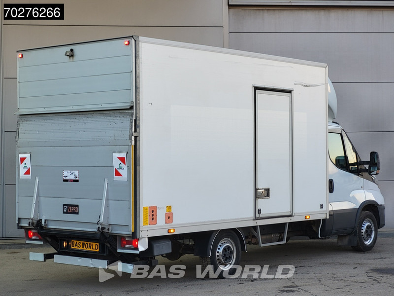 Iveco Daily 35S14 Automaat Laadklep Bakwagen Zijdeur Airco Cruise Meubelbak Koffer Airco Cruise control - Фургон с закрытым кузовом: фото 5 Iveco Daily 35S14 Automaat Laadklep Bakwagen Zijdeur Airco Cruise Meubelbak Koffer Airco Cruise control - Фургон с закрытым кузовом: фото 5
