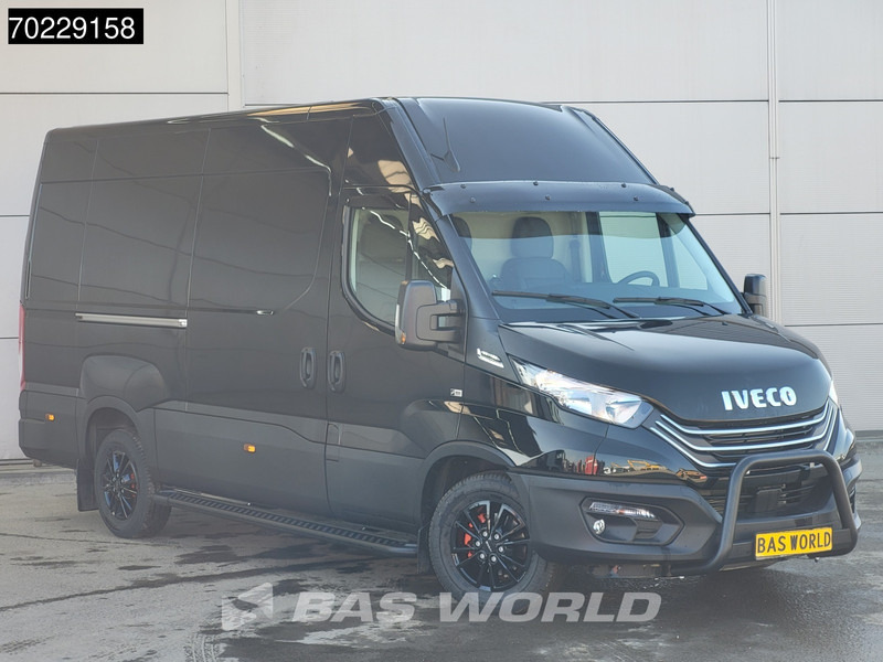 Iveco Daily 35S16 Automaat Black Edition L2H2 Airco Cruise Velgen 3500kg Trekgewicht Euro6 L2 12m3 Airco Cruise control - Цельнометаллический фургон: фото 2 Iveco Daily 35S16 Automaat Black Edition L2H2 Airco Cruise Velgen 3500kg Trekgewicht Euro6 L2 12m3 Airco Cruise control - Цельнометаллический фургон: фото 2