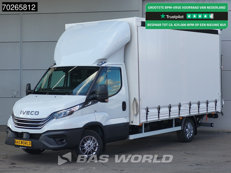 Iveco Daily 35S16 Automaat Schuifzeil Laadklep CarPlay Camera Velgen Cruise Airco Schuifzeilen Bakwagen Zeilen Meubelbak Koffer Airco Cruise - Тентованный фургон: фото 1 Iveco Daily 35S16 Automaat Schuifzeil Laadklep CarPlay Camera Velgen Cruise Airco Schuifzeilen Bakwagen Zeilen Meubelbak Koffer Airco Cruise - Тентованный фургон: фото 1
