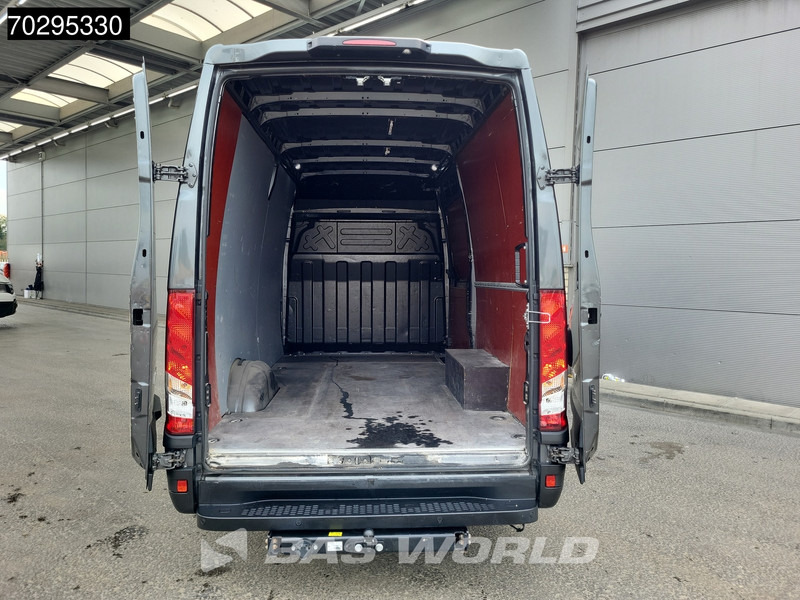 Iveco Daily 35S18 3.0L 180PK Automaat L2H2 LED ACC Navi 3.5t trekhaak Airco L2 12m3 Airco Trekhaak - Цельнометаллический фургон: фото 3 Iveco Daily 35S18 3.0L 180PK Automaat L2H2 LED ACC Navi 3.5t trekhaak Airco L2 12m3 Airco Trekhaak - Цельнометаллический фургон: фото 3