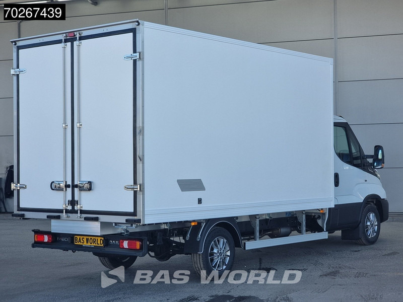 Iveco Daily 35S18 3.0L Koelwagen Vriezer Thermoking V-200 MAX 220V stekker -18 LED Navi Airco ACC Koel Koeler Kühler Bakwagen Kühlwagen Kühl - Фургон-рефрижератор: фото 5 Iveco Daily 35S18 3.0L Koelwagen Vriezer Thermoking V-200 MAX 220V stekker -18 LED Navi Airco ACC Koel Koeler Kühler Bakwagen Kühlwagen Kühl - Фургон-рефрижератор: фото 5