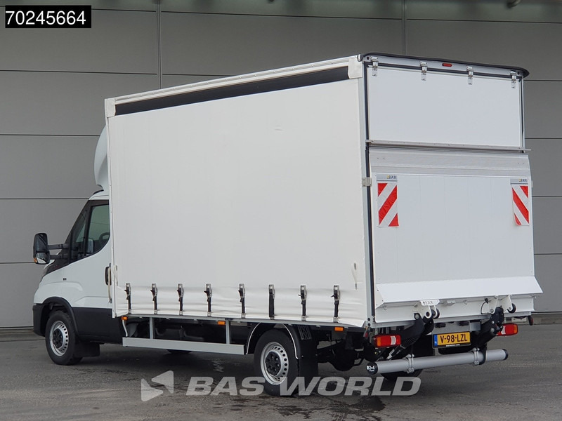 Iveco Daily 35S18 3.0L Laadklep 180PK Schuifzeilen Airco Cruise Bakwagen Euro6 Meubelbak Zeilenwagen Schuifzeil Plane 22m3 Airco Cruise cont - Тентованный фургон: фото 2 Iveco Daily 35S18 3.0L Laadklep 180PK Schuifzeilen Airco Cruise Bakwagen Euro6 Meubelbak Zeilenwagen Schuifzeil Plane 22m3 Airco Cruise cont - Тентованный фургон: фото 2