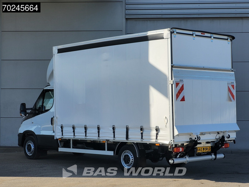 Iveco Daily 35S18 3.0L Laadklep Schuifzeilen Airco Cruise Bakwagen Meubelbak Zeilenwagen Schuifzeil Plane 22m3 Airco Cruise control - Фургон с закрытым кузовом: фото 2 Iveco Daily 35S18 3.0L Laadklep Schuifzeilen Airco Cruise Bakwagen Meubelbak Zeilenwagen Schuifzeil Plane 22m3 Airco Cruise control - Фургон с закрытым кузовом: фото 2