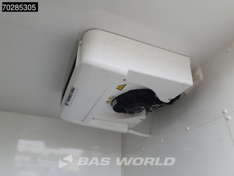 MAN TGE Koelwagen Thermo King 230V stekker Elektrisch 115km WLTP 36kWh L3H3 Automaat LED Navi Airco Cruise Camera Parkeersensoren L2H2 K - Фургон-рефрижератор, Электрический фургон: фото 5 MAN TGE Koelwagen Thermo King 230V stekker Elektrisch 115km WLTP 36kWh L3H3 Automaat LED Navi Airco Cruise Camera Parkeersensoren L2H2 K - Фургон-рефрижератор, Электрический фургон: фото 5