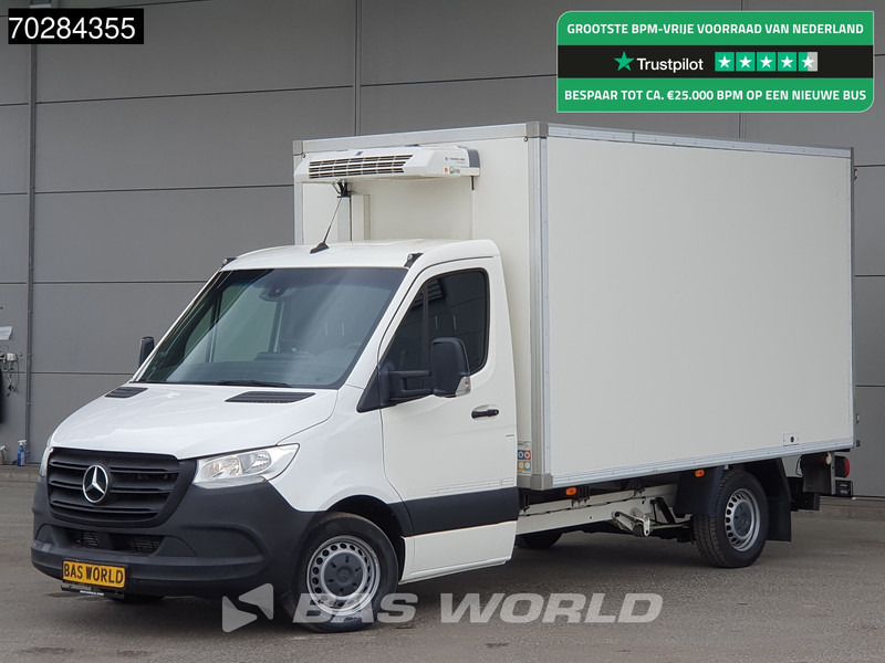 Mercedes-Benz 314 CDI Koelwagen Bi temp Automaat Zijdeur Thermo King V-300 Max Koeler Koel Vries Vriezer Kühlkasten 15m3 Airco - Фургон-рефрижератор: фото 1 Mercedes-Benz 314 CDI Koelwagen Bi temp Automaat Zijdeur Thermo King V-300 Max Koeler Koel Vries Vriezer Kühlkasten 15m3 Airco - Фургон-рефрижератор: фото 1