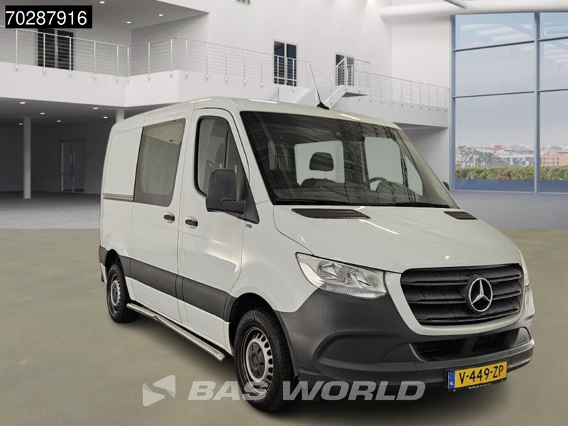 Mercedes-Benz Sprinter 211 CDI COMING SOON! Dubbel Cabine Automaat L1H1 Trekhaak Navi Airco Camera DC Doka Mixto 5m3 Airco Dubbel cabine Trekhaak - Легковой фургон: фото 2 Mercedes-Benz Sprinter 211 CDI COMING SOON! Dubbel Cabine Automaat L1H1 Trekhaak Navi Airco Camera DC Doka Mixto 5m3 Airco Dubbel cabine Trekhaak - Легковой фургон: фото 2
