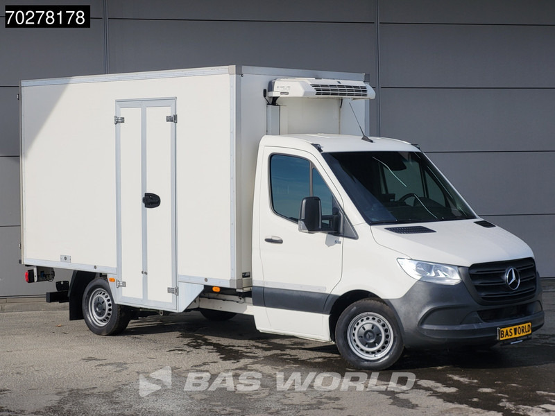 Mercedes-Benz Sprinter 314 CDI Bi-Temp Automaat Koelwagen Vriezer Zijdeur Thermo King V-300MAX 380v-stekker Achterdeuren Airco Cruise Camera Euro6 Bakw - Фургон-рефрижератор: фото 3 Mercedes-Benz Sprinter 314 CDI Bi-Temp Automaat Koelwagen Vriezer Zijdeur Thermo King V-300MAX 380v-stekker Achterdeuren Airco Cruise Camera Euro6 Bakw - Фургон-рефрижератор: фото 3