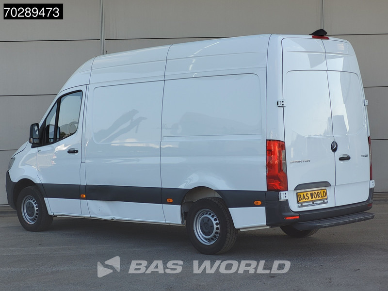 Mercedes-Benz Sprinter 315 CDI Automaat L2H2 150PK Airco Cruise Camera MBUX CarPlay Euro6 L2 12m3 Airco Cruise control - Цельнометаллический фургон: фото 2 Mercedes-Benz Sprinter 315 CDI Automaat L2H2 150PK Airco Cruise Camera MBUX CarPlay Euro6 L2 12m3 Airco Cruise control - Цельнометаллический фургон: фото 2