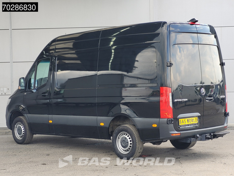 Mercedes-Benz Sprinter 317 CDI Automaat 3,5t Trekhaak L2H2 170PK Airco Camera MBUX Euro6 L2 12m3 Airco Trekhaak - Цельнометаллический фургон: фото 2 Mercedes-Benz Sprinter 317 CDI Automaat 3,5t Trekhaak L2H2 170PK Airco Camera MBUX Euro6 L2 12m3 Airco Trekhaak - Цельнометаллический фургон: фото 2