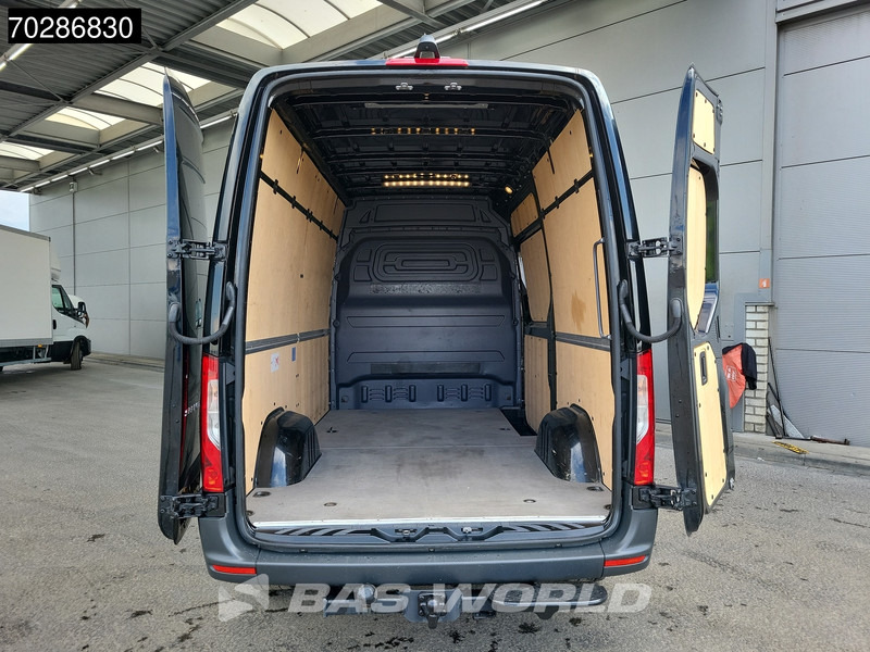 Mercedes-Benz Sprinter 317 CDI Automaat 3,5t Trekhaak L2H2 170PK Airco Camera MBUX Euro6 L2 12m3 Airco Trekhaak - Цельнометаллический фургон: фото 3 Mercedes-Benz Sprinter 317 CDI Automaat 3,5t Trekhaak L2H2 170PK Airco Camera MBUX Euro6 L2 12m3 Airco Trekhaak - Цельнометаллический фургон: фото 3