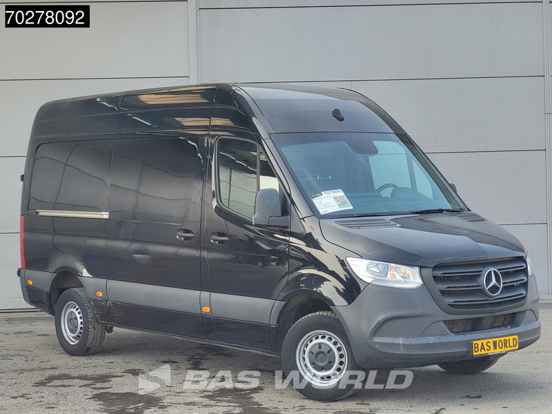 Mercedes-Benz Sprinter 317 CDI Automaat L2H2 3500KG Trekhaak 170PK Airco Camera MBUX CarPlay Euro6 L2 10m3 Airco Trekhaak - Цельнометаллический фургон: фото 5 Mercedes-Benz Sprinter 317 CDI Automaat L2H2 3500KG Trekhaak 170PK Airco Camera MBUX CarPlay Euro6 L2 10m3 Airco Trekhaak - Цельнометаллический фургон: фото 5