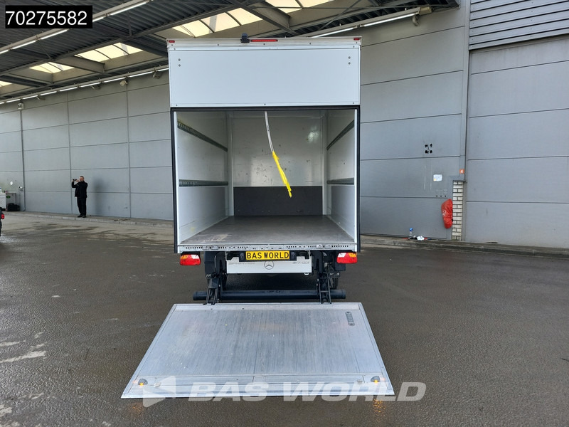 Mercedes-Benz Sprinter 317 CDI Bakwagen Automaat Laadklep Camera Meubelbak Koffer LBW 20m3 Airco - Фургон с закрытым кузовом: фото 3 Mercedes-Benz Sprinter 317 CDI Bakwagen Automaat Laadklep Camera Meubelbak Koffer LBW 20m3 Airco - Фургон с закрытым кузовом: фото 3
