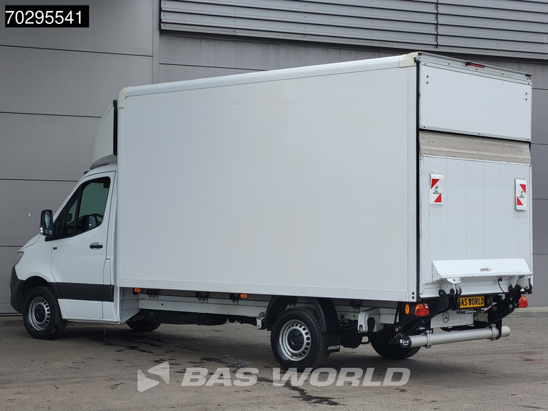 Mercedes-Benz Sprinter 317 CDI Laadklep Automaat Bakwagen 170PK Airco Camera Euro6 Meubelbak Koffer 21m3 Airco - Фургон с закрытым кузовом: фото 2 Mercedes-Benz Sprinter 317 CDI Laadklep Automaat Bakwagen 170PK Airco Camera Euro6 Meubelbak Koffer 21m3 Airco - Фургон с закрытым кузовом: фото 2