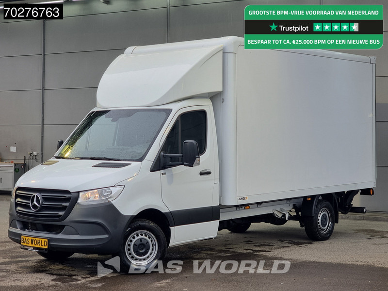 Mercedes-Benz Sprinter 317 CDI Laadklep Automaat Bakwagen Airco MBUX Carplay Meubelbak Koffer Airco - Фургон с закрытым кузовом: фото 1 Mercedes-Benz Sprinter 317 CDI Laadklep Automaat Bakwagen Airco MBUX Carplay Meubelbak Koffer Airco - Фургон с закрытым кузовом: фото 1