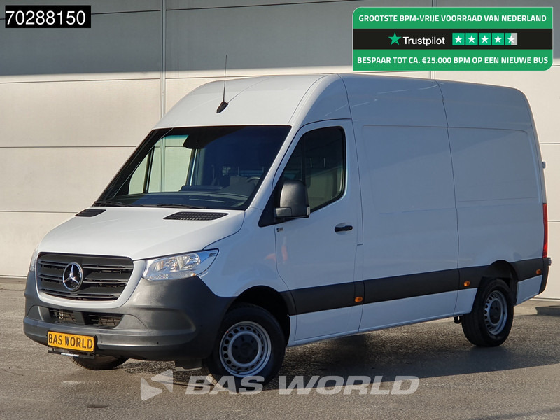 Mercedes-Benz Sprinter 319 CDI Automaat L2H2 Trekhaak Airco MBUX CarPlay Parkeersensoren Euro6 L2 12m3 Airco Trekhaak - Цельнометаллический фургон: фото 1 Mercedes-Benz Sprinter 319 CDI Automaat L2H2 Trekhaak Airco MBUX CarPlay Parkeersensoren Euro6 L2 12m3 Airco Trekhaak - Цельнометаллический фургон: фото 1