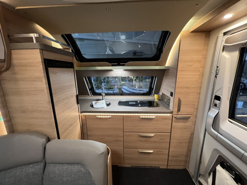 Knaus Sudwind 500 PF 60° Years - Прицеп дача: фото 5 Knaus Sudwind 500 PF 60° Years - Прицеп дача: фото 5